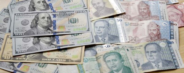 Деньги, архивное фото - Sputnik Тоҷикистон