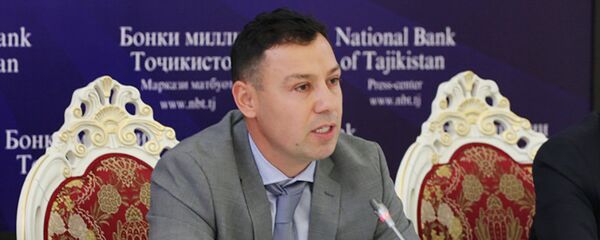 Первый Зампред Нацбанка РТ Джамолиддин Нуралиев, архивное фото Первый Зампред Нацбанка РТ Джамолиддин Нуралиев, архивное фото - Sputnik Тоҷикистон