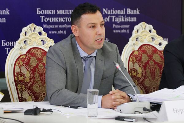 Мансабҳои домодҳои эрка-и раисҷумҳурони кишварҳои Осиёи Марказӣ   - Sputnik Тоҷикистон