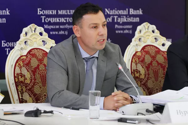 Мансабҳои домодҳои эрка-и раисҷумҳурони кишварҳои Осиёи Марказӣ Мансабҳои домодҳои эрка-и раисҷумҳурони кишварҳои Осиёи Марказӣ - Sputnik Тоҷикистон