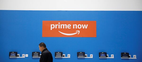 Логотип Amazon Логотип Amazon - Sputnik Таджикистан