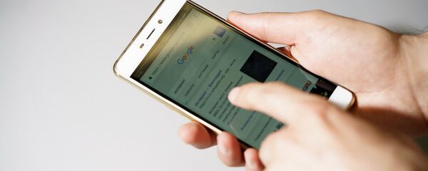 Смартфон, архивное фото Смартфон, архивное фото - Sputnik Таджикистан