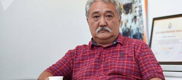 Политолог Бакыт Бакетаев, архивное фото - Sputnik Таджикистан