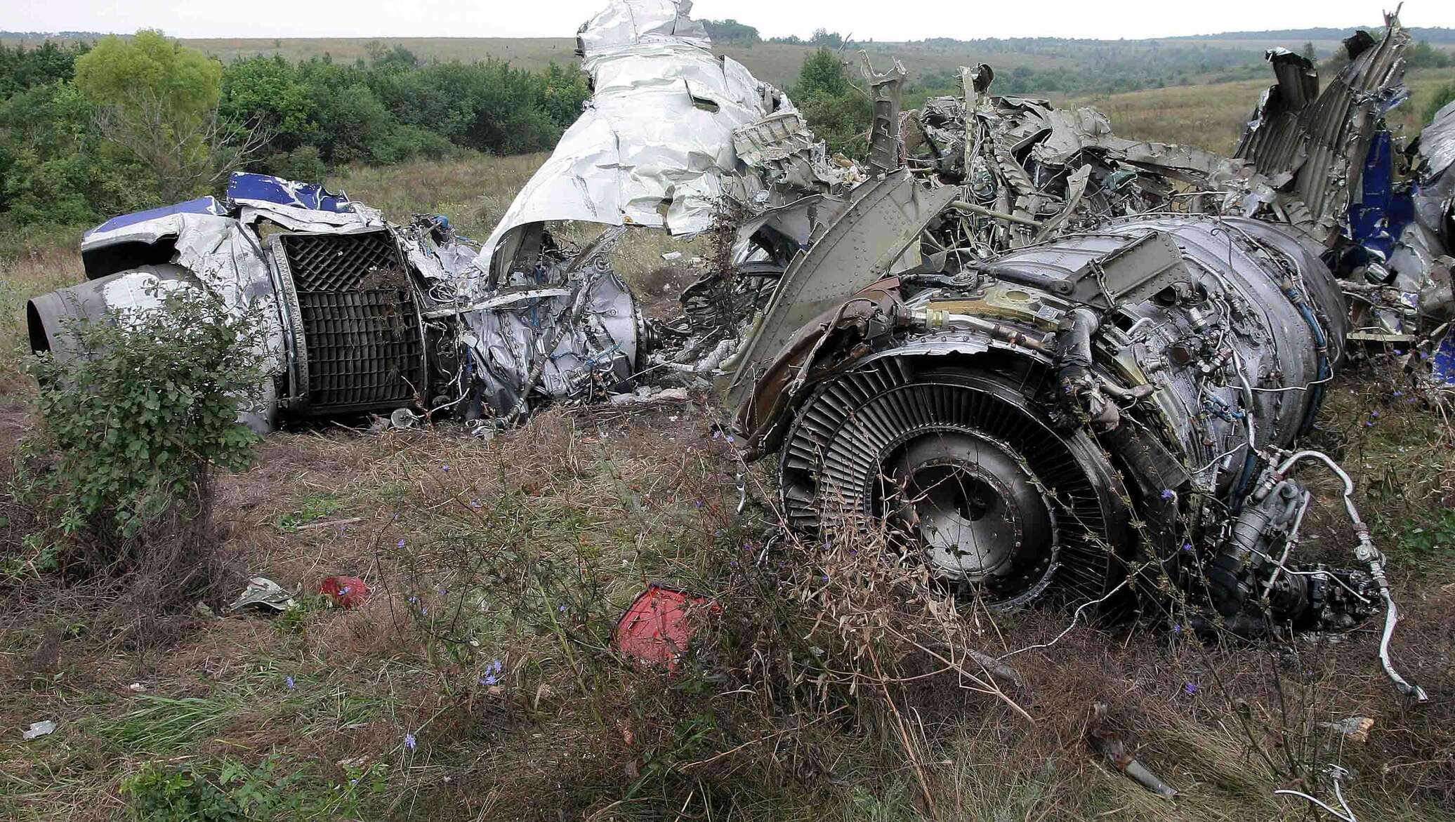 Рейс 1303. 24 августа 2004 авиакатастрофа. Рейс 1303. Рейс 1303. Т-7 самолет.