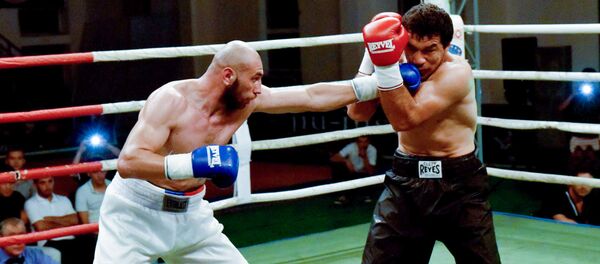 Шерали Мамадалиев и Максуд Джумаев на боксерском турнире Таджикистан vs Узбекистан Шерали Мамадалиев и Максуд Джумаев на боксерском турнире Таджикистан vs Узбекистан - Sputnik Таджикистан