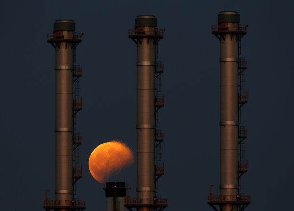 Лунное затмение на Мальте, архивное фото - Sputnik Таджикистан