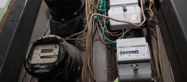 Замена старых электросчетчиков в жилых домах - Sputnik Таджикистан