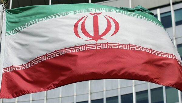 Флаг Ирана, архивное фото - Sputnik Тоҷикистон