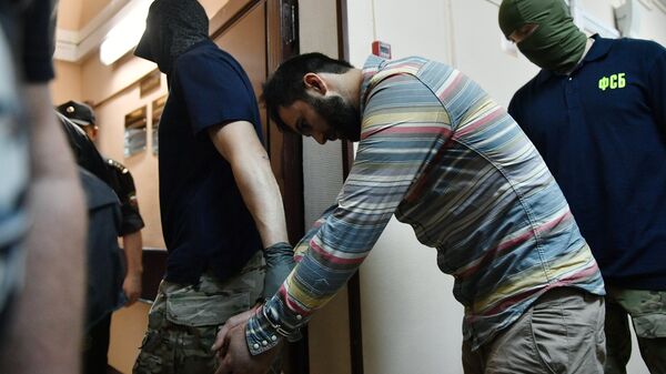 Рассмотрение ходатайства следствия об аресте подозреваемых в подготовке взрывов в Москве - Sputnik Таджикистан