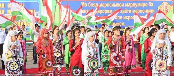 Встреча президента Таджикистана Эмомали Рахмона, архивное фото Встреча президента Таджикистана Эмомали Рахмона, архивное фото - Sputnik Таджикистан