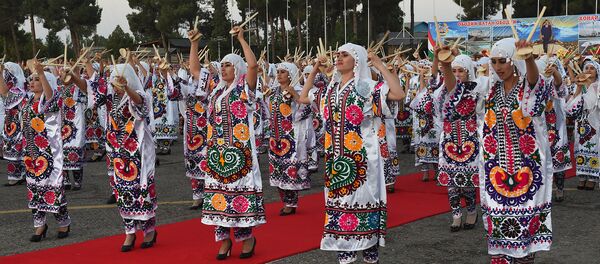 Визит президента РТ в Хатлонскую область  - Sputnik Тоҷикистон