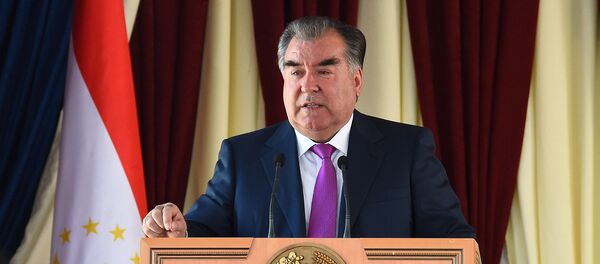 Президент Таджикистана Эмомали Рахмон - Sputnik Тоҷикистон