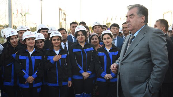 Эмомали Рахмон открыл новую электроподстанцию на юге Таджикистана - Sputnik Таджикистан