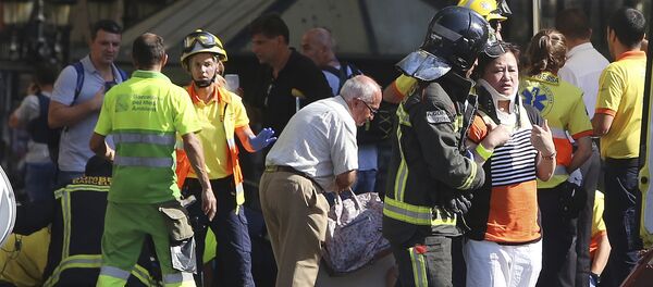 Пострадавшие в теракте 17 августа 2017 года в Барселоне Пострадавшие в теракте 17 августа 2017 года в Барселоне - Sputnik Таджикистан