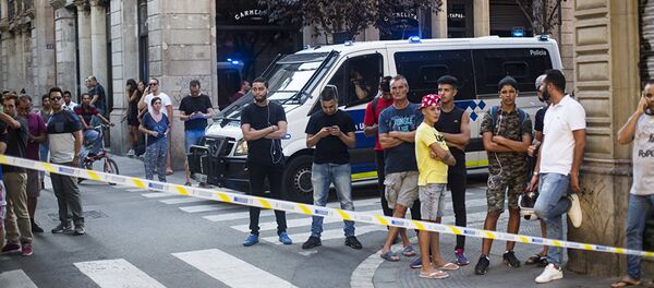 Ситуация на месте теракта в Барселоне - Sputnik Таджикистан