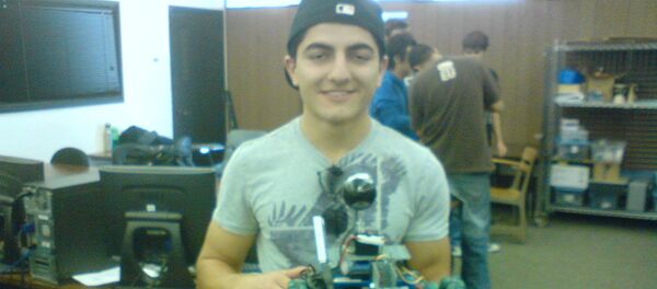 Сино Гулчинов Сино Гулчинов - Sputnik Таджикистан