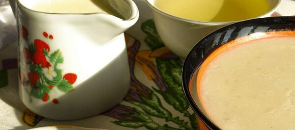 Таомҳои миллӣ дар ҷашнвораи ҳунарҳои мардумии Ишкошим Таомҳои миллӣ дар ҷашнвораи ҳунарҳои мардумии Ишкошим - Sputnik Таджикистан