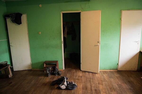 Ванная в общежитии сотрудников фермы ООО “Славянка М,” Ванная в общежитии сотрудников фермы ООО “Славянка М,” - Sputnik Таджикистан