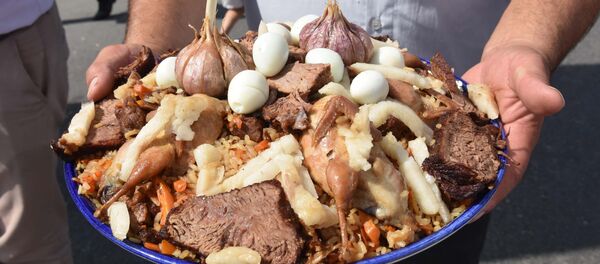 Фестиваль плова в Худжанде Фестиваль плова в Худжанде - Sputnik Таджикистан