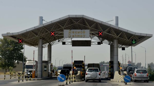 Платный участок дороги дехмой, архивное фото - Sputnik Тоҷикистон