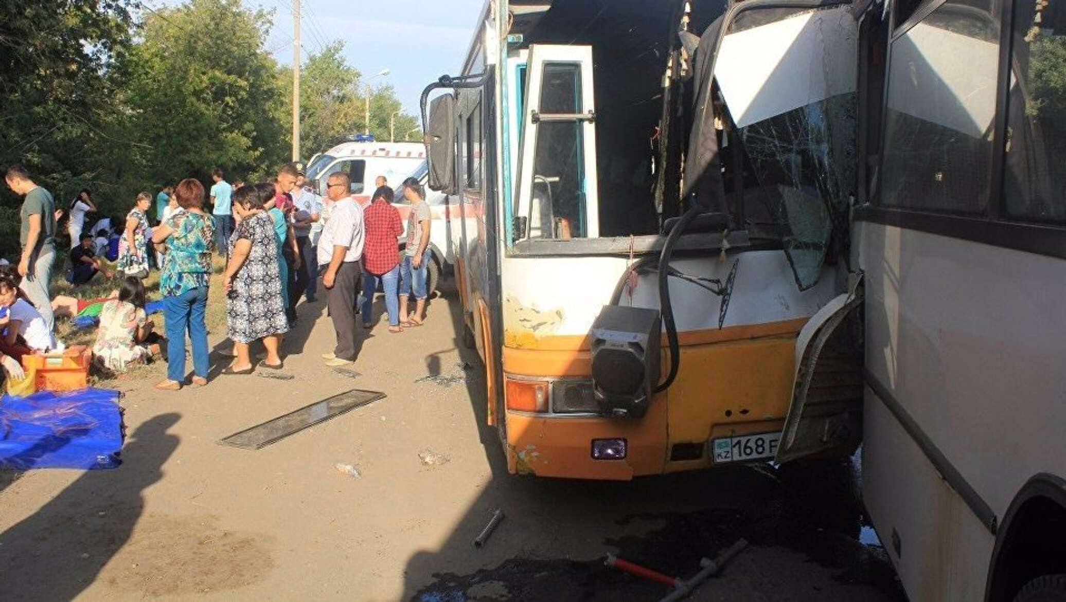 Дтп в уральске за последние сутки. ДТП С автобусом в Уральске. ДТП В Казахстане 1700 пострадавших.