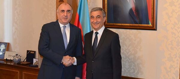 Вручение копий Верительных грамот Министру иностранных дел Азербайджанской Республики - Sputnik Тоҷикистон