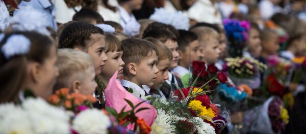 Начало учебного года в школах России - Sputnik Таджикистан