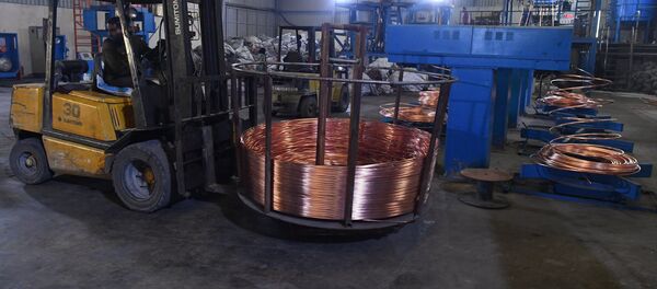 Завод по переработке меди и алюминия, архивное фото - Sputnik Тоҷикистон