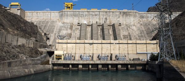 Гидроэлектростанция в Кыргызстане, архивное фото Гидроэлектростанция в Кыргызстане, архивное фото - Sputnik Таджикистан