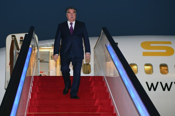 Президент Таджикистана Эмомали Рахмон, архивное фото - Sputnik Тоҷикистон