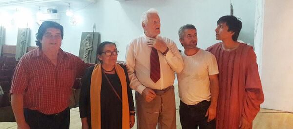 Ҷашни 60-солагии фаъолияти Ҳошим Гадо Ҷашни 60-солагии фаъолияти Ҳошим Гадо - Sputnik Тоҷикистон