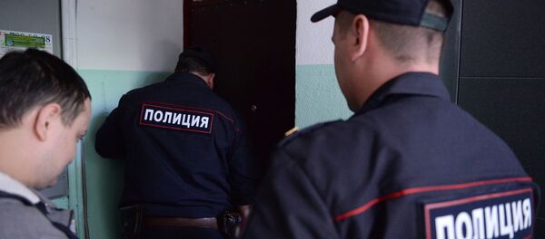 Полиция в квартире Полиция в квартире - Sputnik Таджикистан