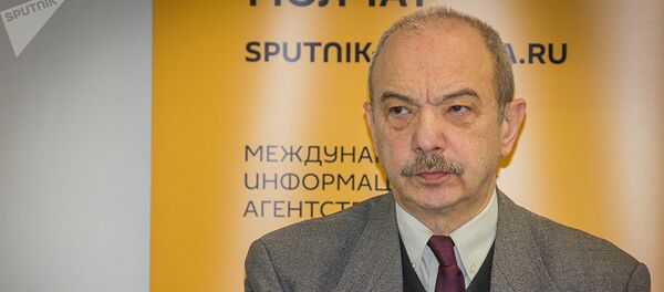 Руководитель Института стратегии управления Петр Мамрадзе Руководитель Института стратегии управления Петр Мамрадзе - Sputnik Таджикистан