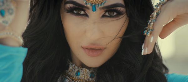 Клип Парвина Саидова - Аладдин Клип Парвина Саидова - Аладдин - Sputnik Таджикистан