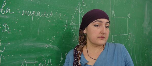 Патимат Сагидова, преподаватель из Дагестана - Sputnik Таджикистан