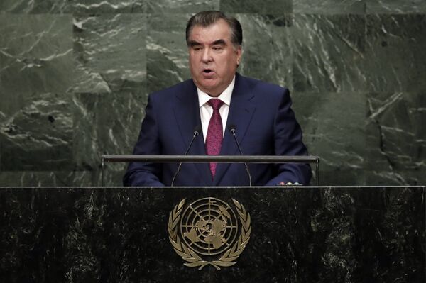 Какой сегодня праздник в Таджикистане и мире: 22 сентября Какой сегодня праздник в Таджикистане и мире: 22 сентября - Sputnik Таджикистан