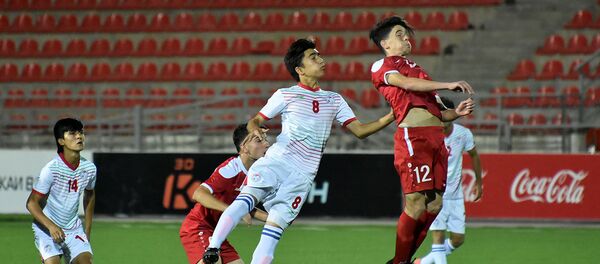 Матч первого тура отборочного турнира чемпионата Азии-2018 в группе «В» между юношескими сборными Таджикистана и Сирии - Sputnik Тоҷикистон
