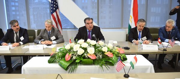 Мулоқоти Эмомалӣ Раҳмон бо соҳибкорони Амрико - Sputnik Тоҷикистон