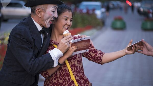 Фестиваль уличных театров в Бишкеке - Sputnik Таджикистан