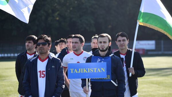 Сборная Таджикистана на чемпионате по футболу среди посольств в РФ - Sputnik Таджикистан