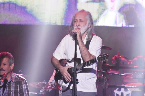 Концерт в память барда Лидуша Хабибо в Душанбе, Далер Назаров  - Sputnik Тоҷикистон