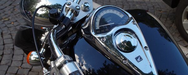 Мотоцикл, архивное фото - Sputnik Таджикистан