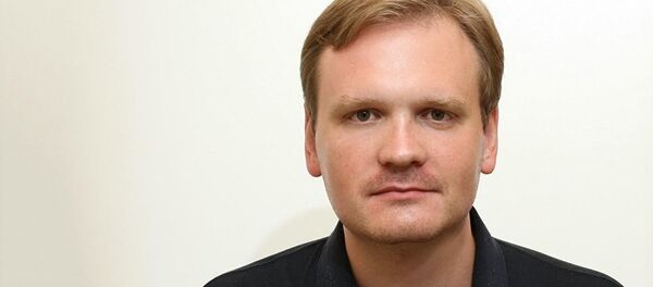 Доцент Высшей школы экономики Дмитрий Офицеров-Бельский - Sputnik Таджикистан