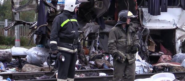 Автобус и поезд столкнулись на ж/д переезде во Владимирской области - Sputnik Тоҷикистон