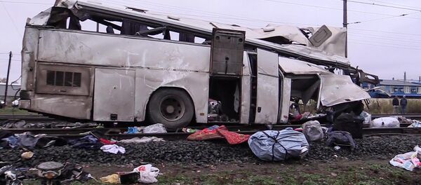 Автобус и поезд столкнулись на ж/д переезде во Владимирской области - Sputnik Тоҷикистон