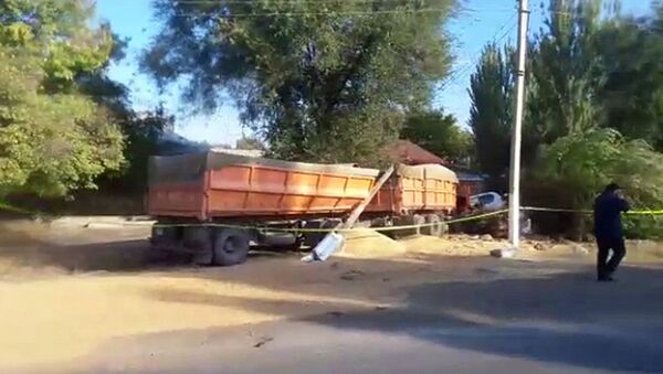 Видео с места аварии, где погиб Темир Джумакадыров - Sputnik Таджикистан