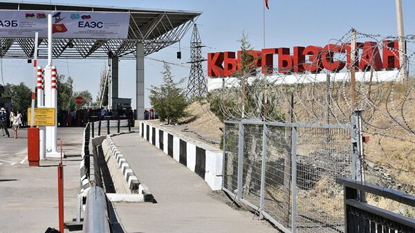 Граница между Казахстаном и Кыргызстаном, архивное фото - Sputnik Таджикистан
