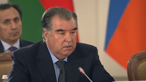 Президент Таджикистана Эмомали Рахмон выступил на заседании Совета глав стран СНГ в Сочи - Sputnik Тоҷикистон