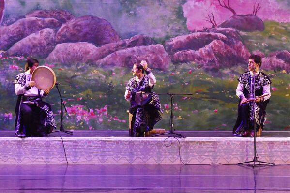 Концерт на открытие дней культуры Таджикистана в Узбекистане - Sputnik Таджикистан