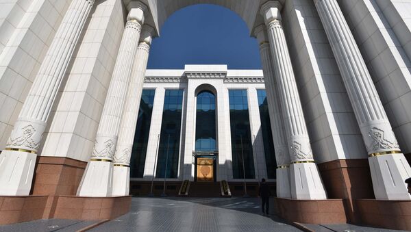 Национальная библиотека им. Алишера Навои, архивное фото - Sputnik Таджикистан